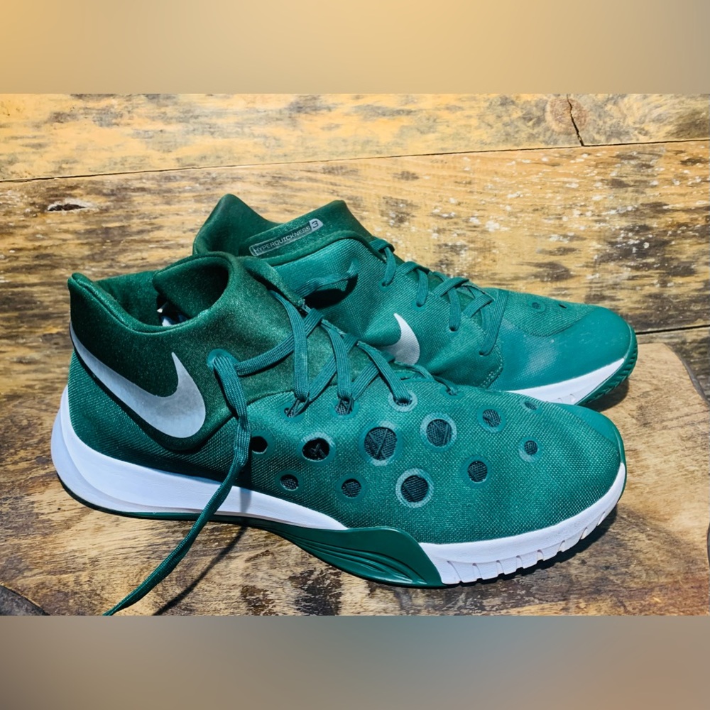 Nike Hyperquickness Shoe Size 16